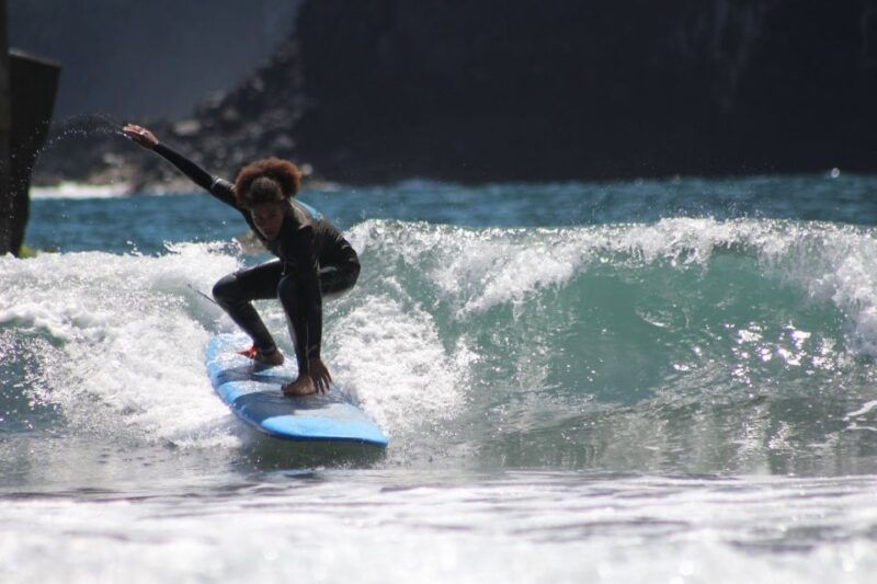 funchal-madeira-island-group-surf-lesson