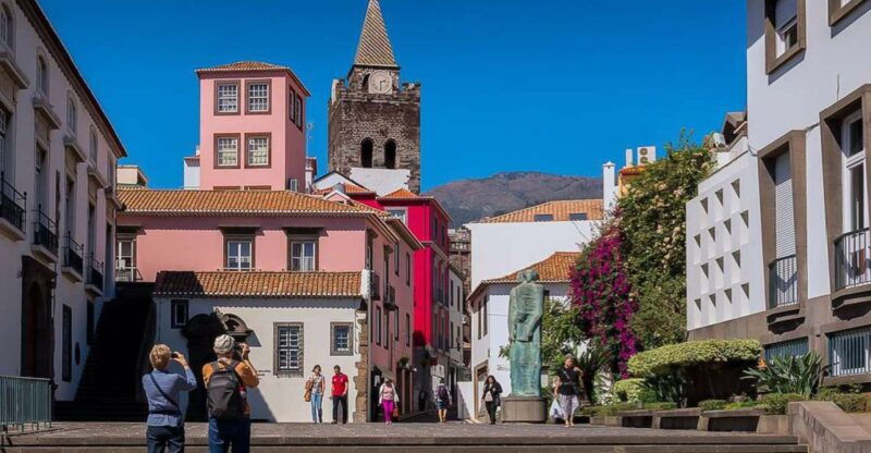 funchal-old-town-walking-tour