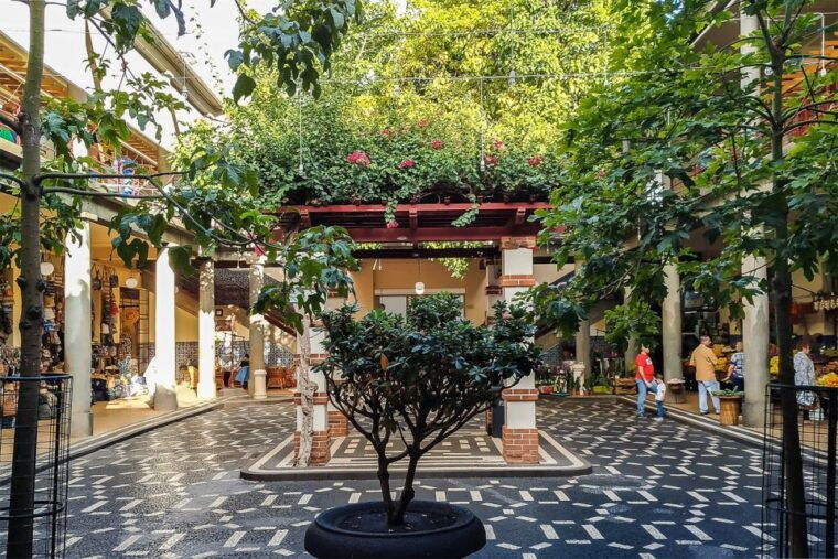 funchal-old-town-walking-tour