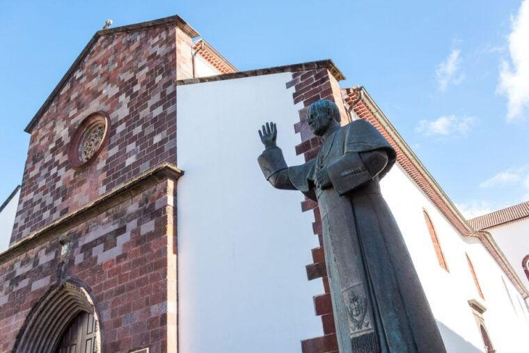 funchal-old-town-walking-tour