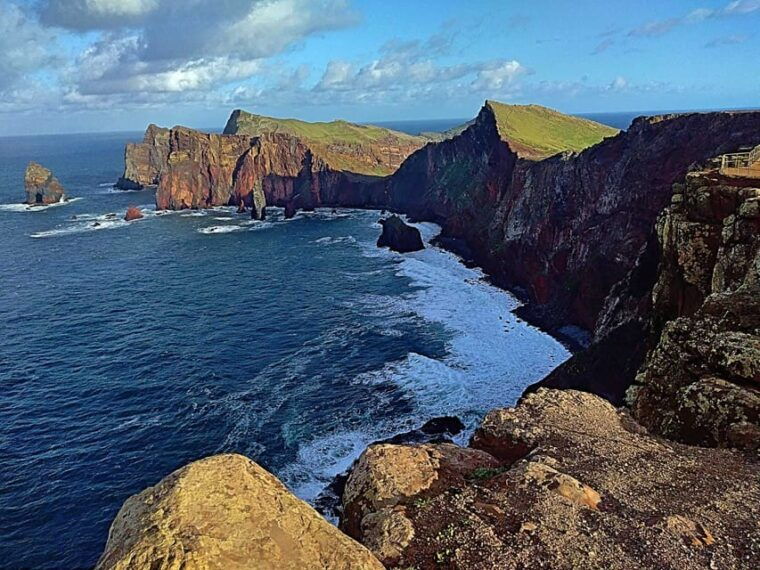 funchal-pico-do-areeiro-to-santana-4x4-east-tour