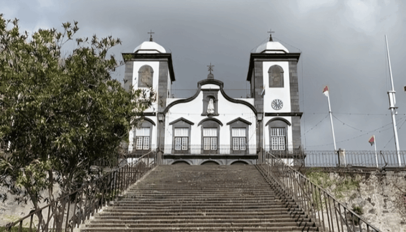 funchal-private-custom-tour-with-a-local-guide