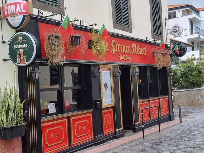 funchal-pub-crawl