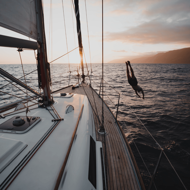 funchal-sunset-sailing-private-tour-2