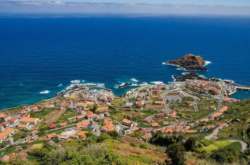 Funchal to Porto Moniz: Volcanic Pools Day Transfer - Key Points