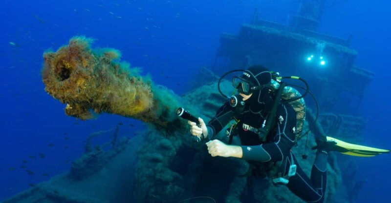 funchal-wreck-dive-f488-frigate-certified-divers