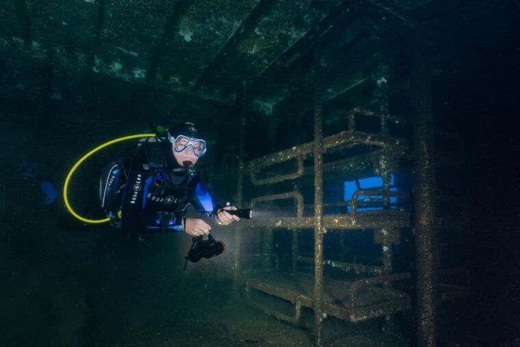 funchal-wreck-dive-f488-frigate-certified-divers