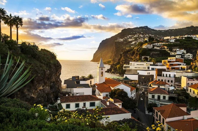 Funchal:Hop-on Hop-off Bus & Whale & Dolphin boat Excursion - Practical Details and Tips