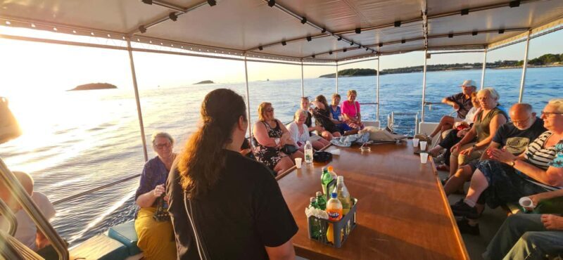 Funtana: Dolphin safari, drinks included - FAQs