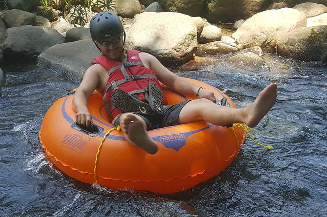 funtastic-river-tubing