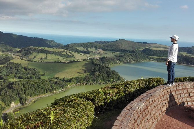 furnas-lake-hotsprings-and-gardens-van-tour