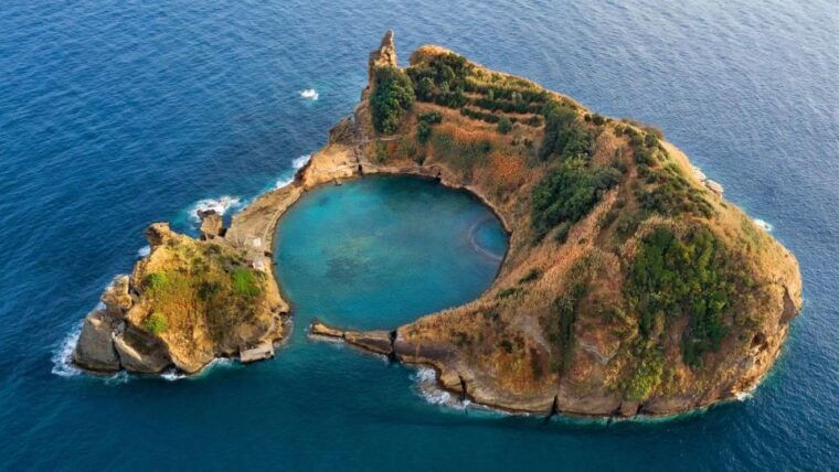 furnas-tea-plantations-lake-and-volcano-guided-tour