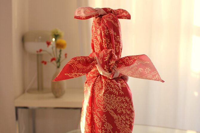 furoshiki-workshop-with-kimono-fabric