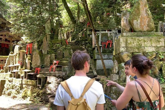 fushimi-inari-hidden-hiking-tour