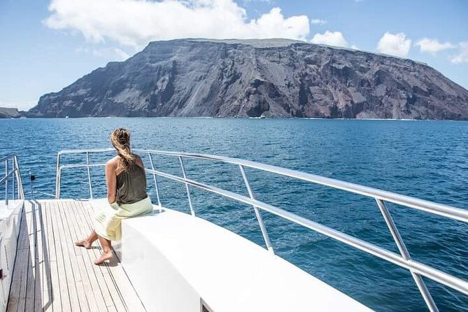 galapagos-native-program-8-days-ecuador