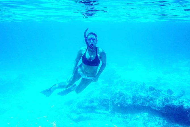 galapagos-native-program-8-days-ecuador