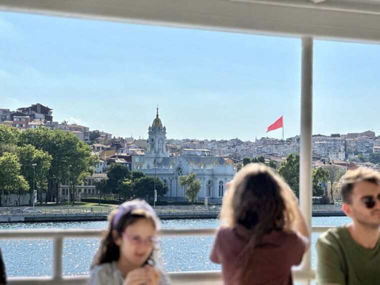 galata-tower-fener-and-balat-golden-horn-by-ferry