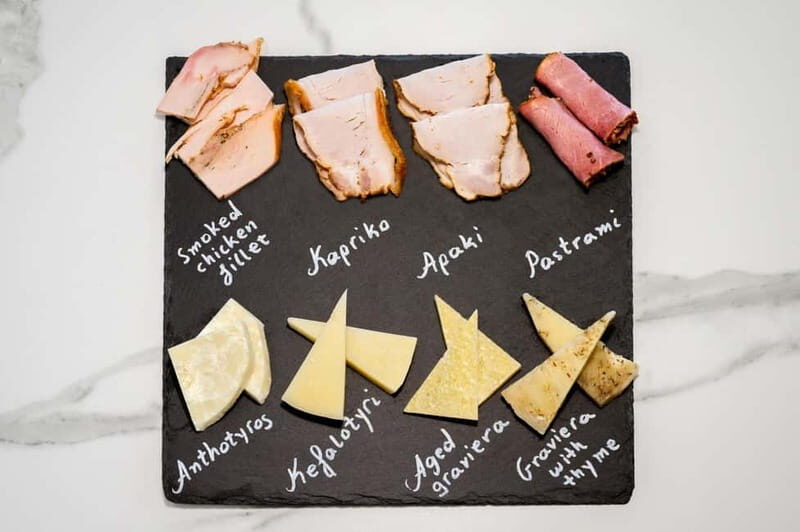 Galatas, Heraklion: Cretan Cheese & Charcuterie Tasting - The Setting and Atmosphere