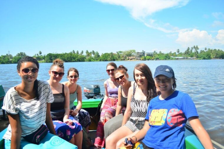 galle-day-tour-with-river-safarisea-turtle-tea-plantation