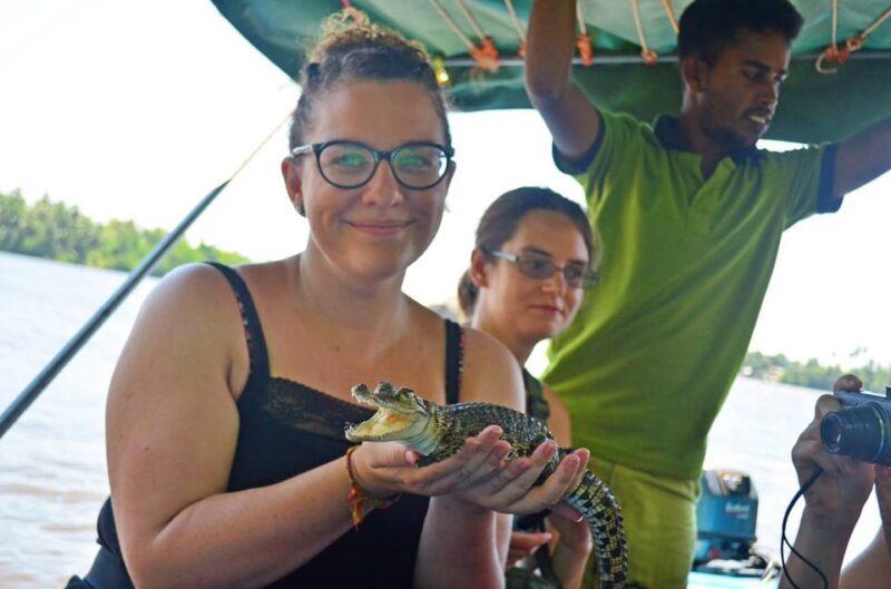 Galle Day Trip - River Safari, Sea Turtle & Stilt Fishermen - FAQ