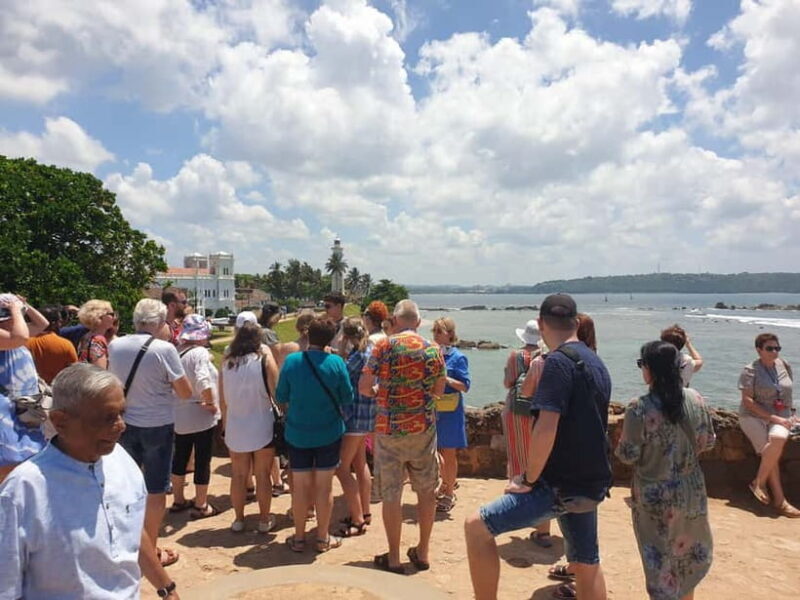 Galle Fort: Walk Through 400 Years of Sparking Stories - Discovering Galle Fort: A Journey Through Time