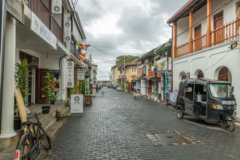 galle-fort-walking-tour-with-local-guide-lunch