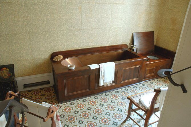 gallier-house-tour-in-new-orleans