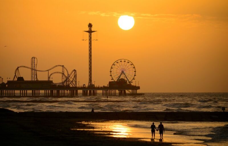 Galveston: Historic Pleasure Pier All-Day Pass - Key Points