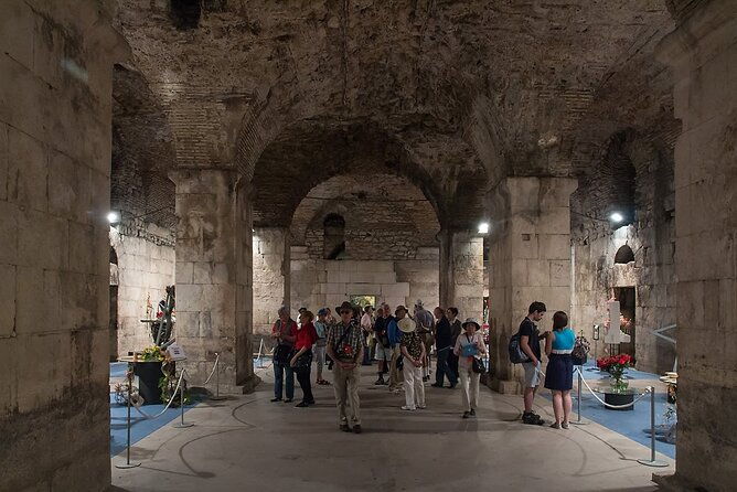 game-of-thrones-tour-split-small-group