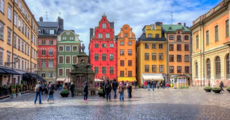 gamla-stan-essential-tour-of-stockholm