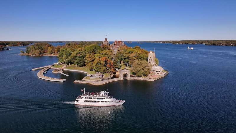 Gananoque: 1000 Islands Cruise & Optional Boldt Castle Entry - An Overview of the Experience