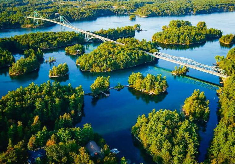gananoque-1000-islands-cruise-with-boldt-castle-option-2