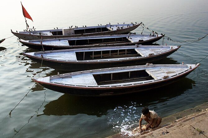 Ganga Aarti Evening Tour in Varanasi with Holy Kashi Expeditions - Who Will Love This Tour?