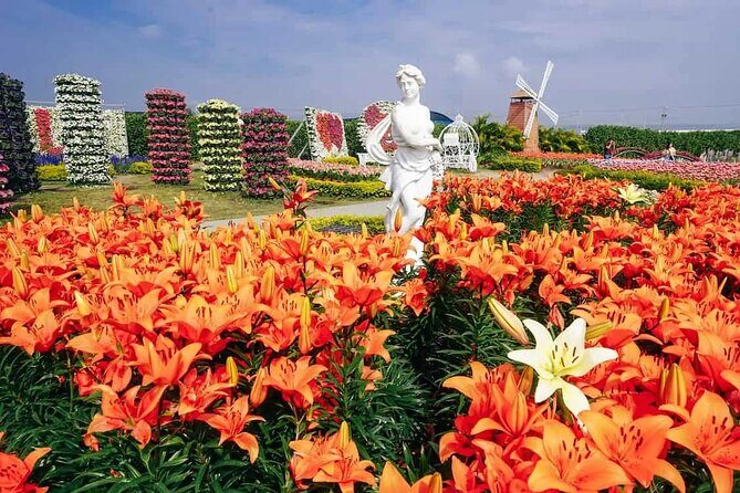 Gaomei Wetland Day Trip from Ximending - Transportation and Group Size