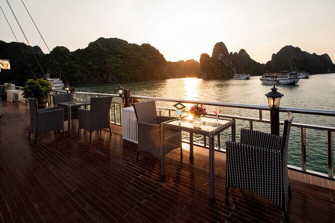 Garden Bay Classic 3 Day Bai Tu Long Serene Voyage - Day 3: Visiting the Fishing Village and Returning to Hanoi