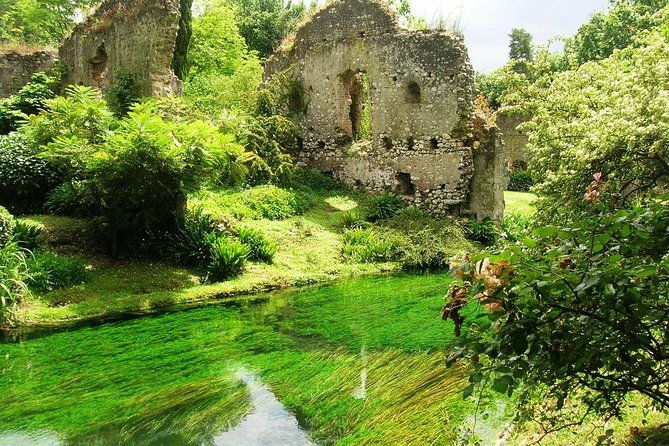 garden-of-ninfa-and-sermoneta-day-trip-from-rome-with-lunch