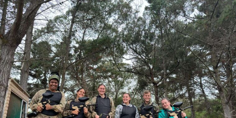 garden-route-paintball-game-in-wilderness-with-wildx