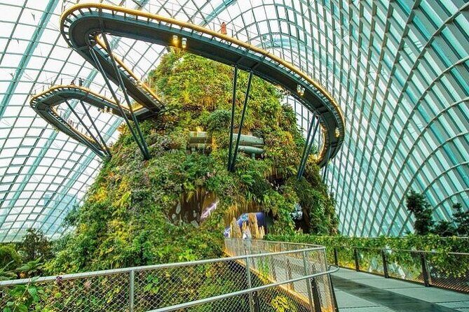 Gardens by the Bay with FD +CF featuring Jurassic World Singapore - Key Points