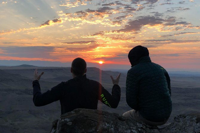 gareja-sunrise-hike-tour-from-tbilisi-and-rainbow-hills-trail