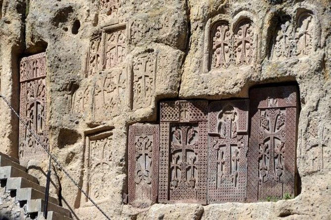 garni-geghard-charents-arch-khor-virap