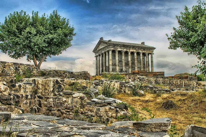 garni-geghard-lake-sevan-sevanavank-monastery-private-tour-from-yerevan