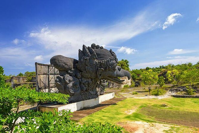 Garuda Wisnu Kencana Park Bali and Buffet Lunch Admission - The Iconic Vishnu Statue and Park Layout
