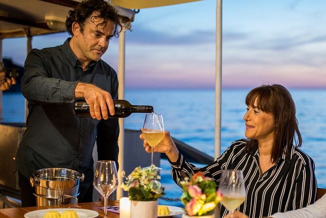 gastro-cruise-dinner-and-boat-ride-around-dubrovnik-old-town