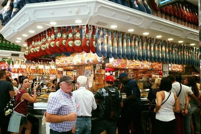 gastronomic-tour-discover-the-best-wines-and-tapas-of-madrid