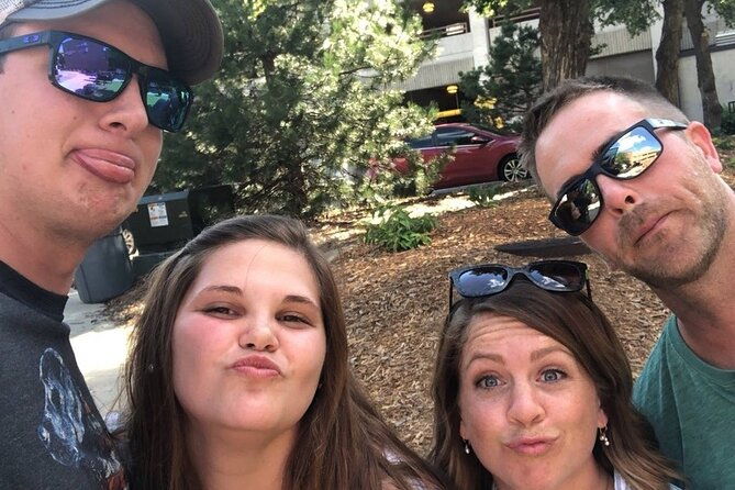 gatlinburg-scavenger-hunt-by-wacky-walks