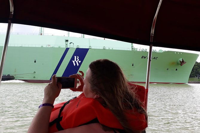 gatun-lake-and-rain-forest-tour