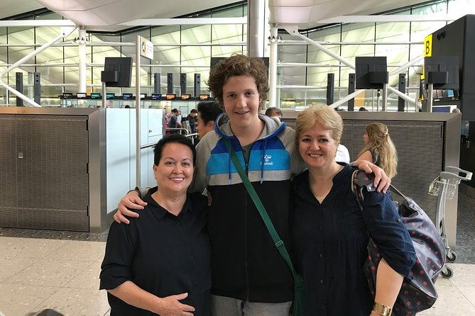 gatwick-airport-private-transfers-to-from-london-postcode-w1-to-w7