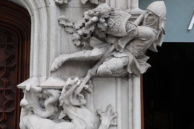 gaudi-and-barcelona-legends-walking-tour