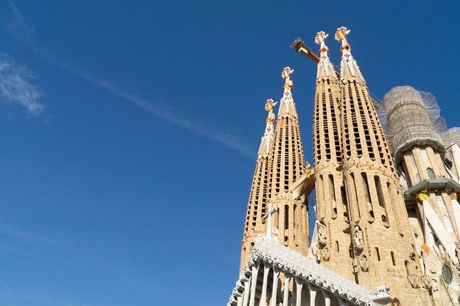 gaudi-and-la-sagrada-familia-exterior-self-guided-audio-tour
