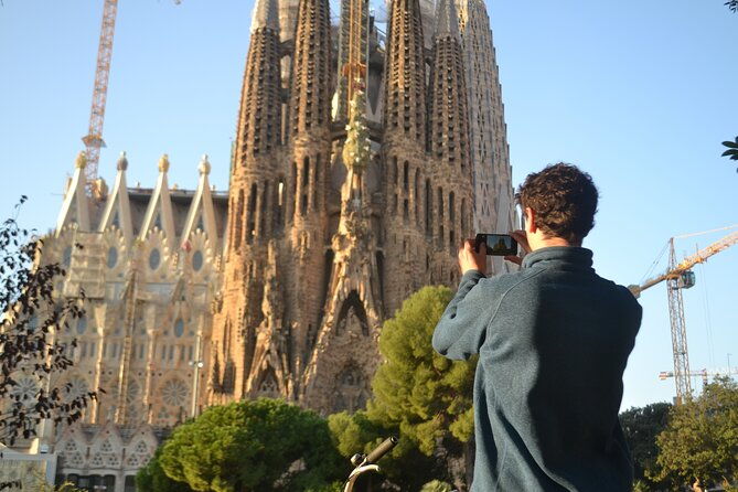 gaudi-by-bike-a-trip-through-architectural-splendor